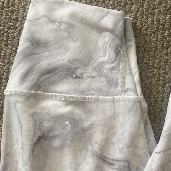 DYI Smoky white with grey leggings. - Picture 4 of 5